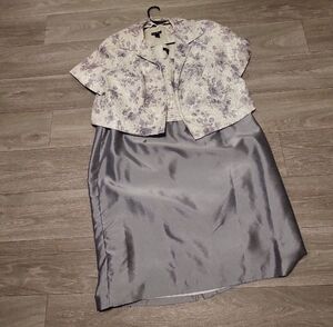 Chic Silver Women's Pencil Skirt